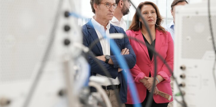 Alberto Núñez Feijóo visita la empresa Kimitec
