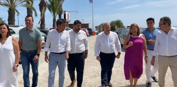 Miguel Tellado, Fernando López Miras y Carlos Mazón asisten  al 