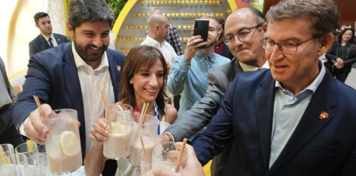 Alberto Núñez Feijóo visita la Feria Fruit Attraction 2023, en IFEMA