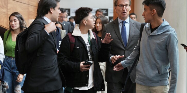 Alberto Núñez Feijóo en la Universidad de Las Américas, de Quito