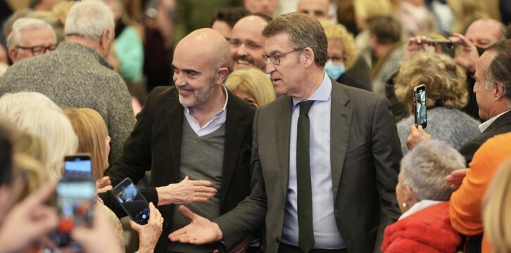 Alberto Núñez Feijóo en la presentación del candidato a la alcaldía de Barcelona, Daniel Sirera