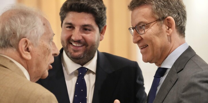 Alberto Núñez Feijóo y Fernando López Miras en el desayuno Informativo de Europa Press