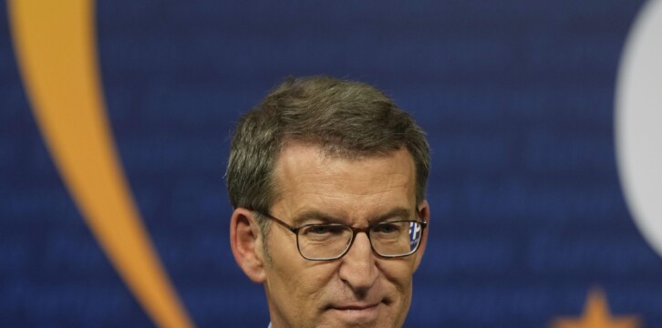 Alberto Núñez Feijóo atiende a los medios en Bruselas