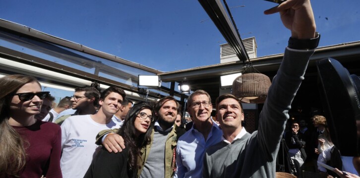 Alberto Núñez Feijóo en un acto sobre vivienda con jóvenes