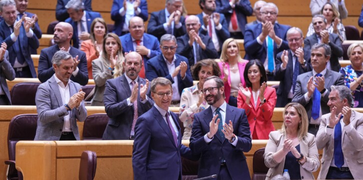 Alberto Núñez Feijóo en la sesión de control en el Senado