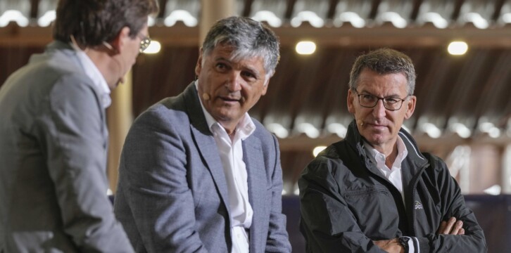 Alberto Núñez Feijóo en un acto en la Ciudad de la Raqueta con el alcalde de Madrid, Almeida, y Toni Nadal.