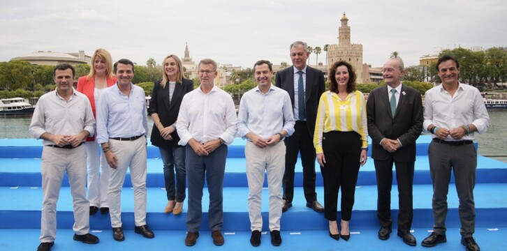 Feijóo en un acto del PP en Sevilla.