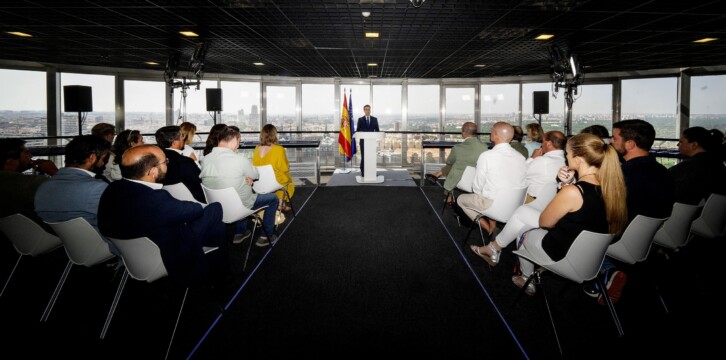 Alberto Núñez Feijóo en un acto en el Faro de Moncloa