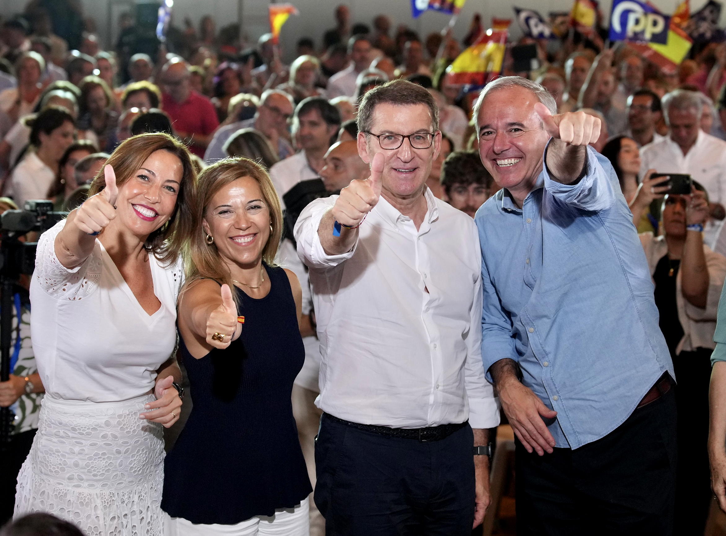 Feijóo en un mitin del PP en Zaragoza.