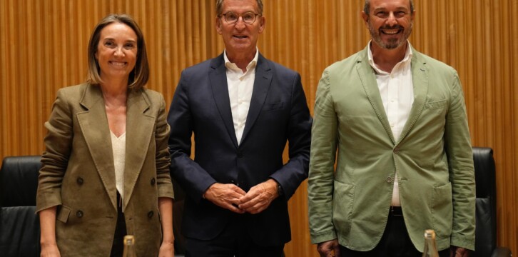 Alberto Núñez Feijóo preside la reunión de los Grupos Parlamentarios del PP en el Congreso de los Diputados y en el Senado.