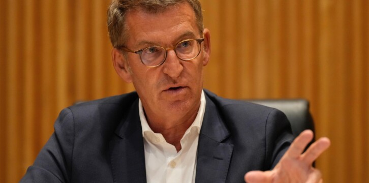 Alberto Núñez Feijóo preside la reunión de los Grupos Parlamentarios del PP en el Congreso de los Diputados y en el Senado.