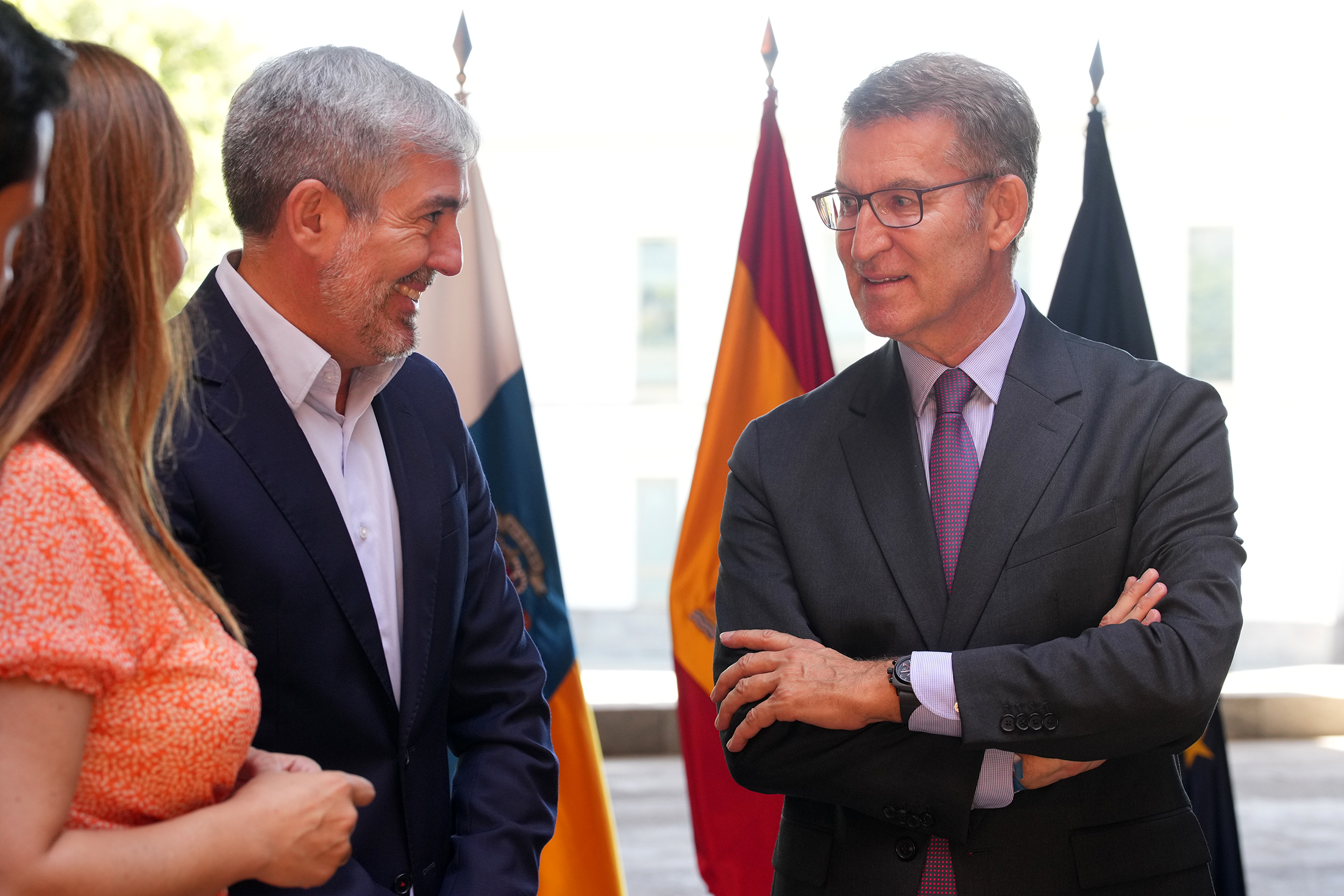 Alberto Núñez Feijóo y el presidente del Gobierno de Canarias, Fernando Clavijo