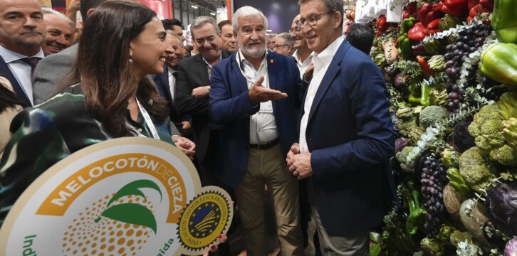Alberto Núñez Feijóo visita Fruit Attraction