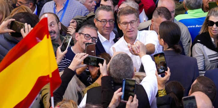 Alberto Núñez Feijóo en el acto en defensa de la igualdad de todos los españoles, en Valencia