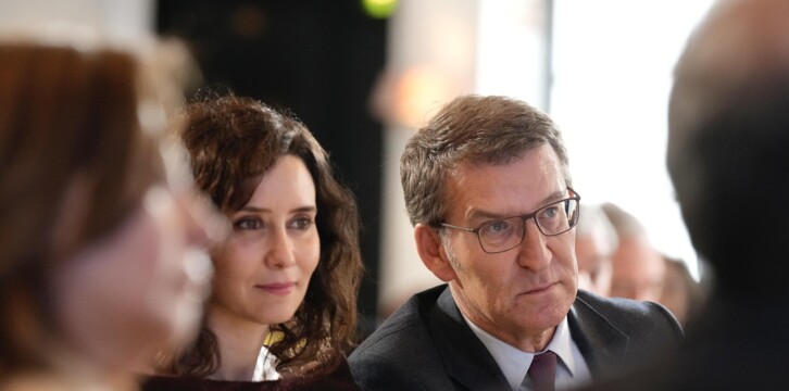 Alberto Núñez Feijóo e Isabel Díaz Ayuso en el desayuno informativo de Alfonso Rueda organizado por Europa Press
