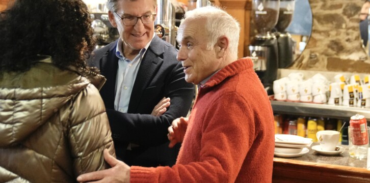 Alberto Núñez Feijóo visita Piedrafita y Monforte