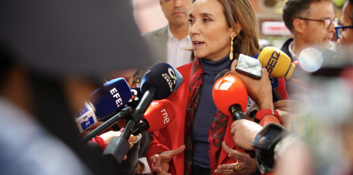 Cuca Gamarra interviene en Santa Cruz de Tenerife