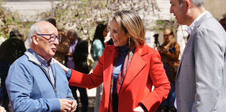Cuca Gamarra interviene en Santa Cruz de Tenerife