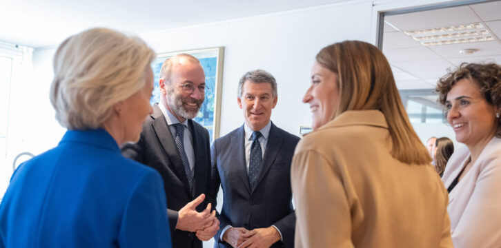 Alberto Núñez Feijóo se reúne con los líderes del PP Europeo en Bruselas