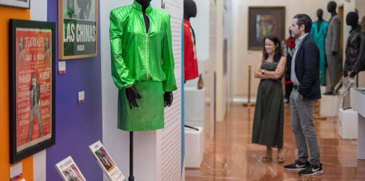 Borja Sémper visita la exposición 