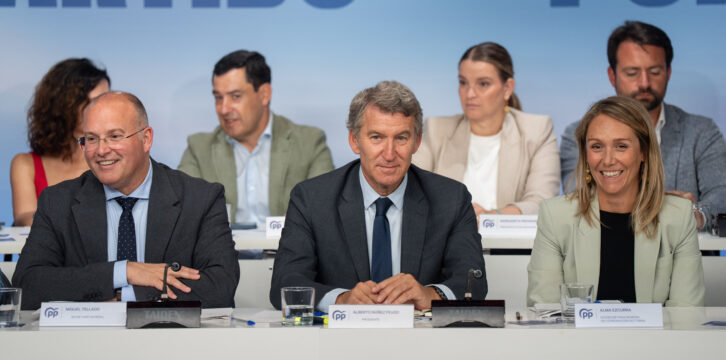 Feijóo preside la Junta Directiva Nacional