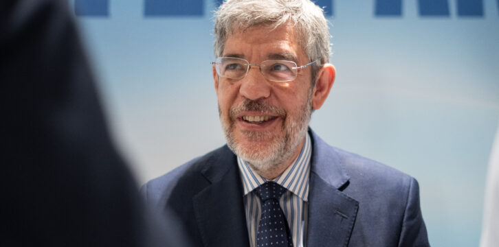 Alberto Nadal en el encuentro con periodistas económicos