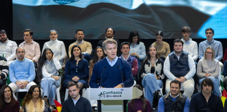 Feijóo y Guardiola en un mitin en Navalmoral de la Mata