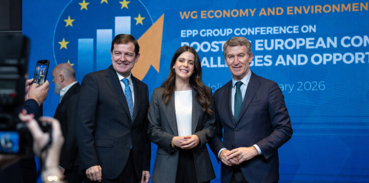 Feijóo interviene en la jornada del trabajo del EPP 