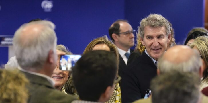 Alberto Núñez Feijóo en un mitin en Calatayud