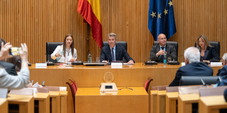 Feijóo preside la reunión plenaria de los grupos parlamentarios del Partido Popular
