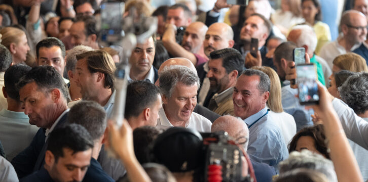 Feijóo y Juanma Moreno en la clausura de la Intermunicipal del PP de Andalucía en Córdoba