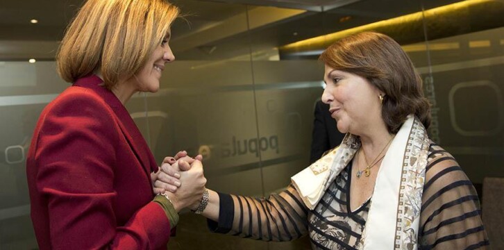 María Dolores de Cospedal se reúne con Mitzy Capriles, mujer del alcalde de Caracas encarcelado en Venezuela