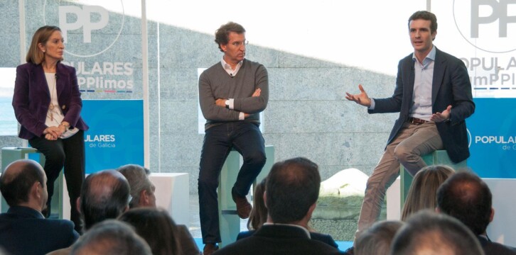 Pablo Casado, Ana Pastor, y Alberto Núñez Feijóo participan en el acto 