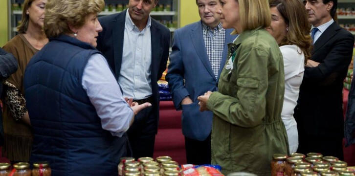 Maria Dolores de Cospedal visita el Centro Coorcopar