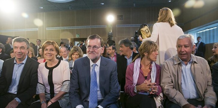 Mariano Rajoy con María Dolores de Cospedal y Javier Arenas en el Foro Buen Gobierno