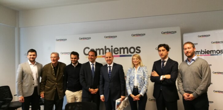 Ramón Moreno Bustos visita la  sede del partido PRO de Buenos Aires/Argentina junto a la coalición Cambiemos