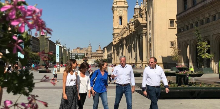 Cuca Gamarra visita Zaragoza