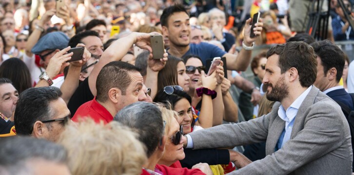 Pablo Casado, en la manifestación de Sociedad Civil Catalana