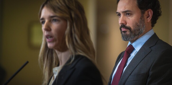 Los diputados Cayetana Álvarez de Toledo y Guillermo Mariscal.
