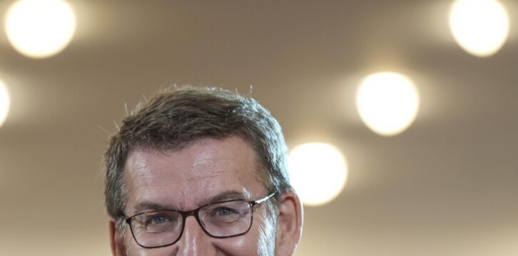 Alberto Núñez Feijóo en el acto de entrega de carnés a nuevos afiliados