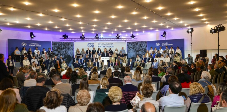 Alberto Núñez Feijóo en el acto de entrega de carnés a nuevos afiliados