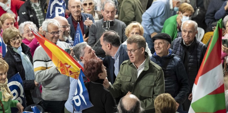 Alberto Núñez Feijóo en un acto en Vitoria.