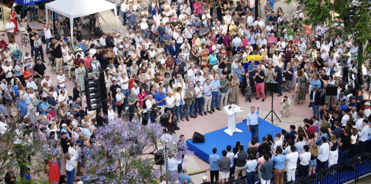 Feijóo clausura un acto en Castelldefels