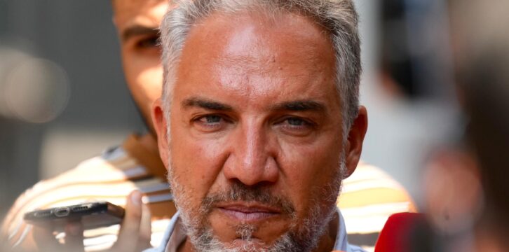 Elías Bendodo ofrece una rueda de prensa.