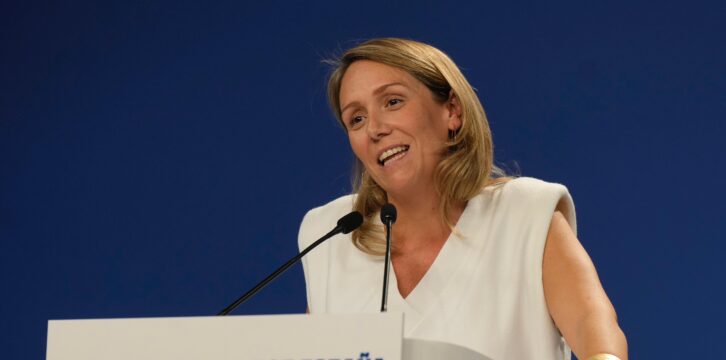 Alma Ezcurra, en rueda de prensa