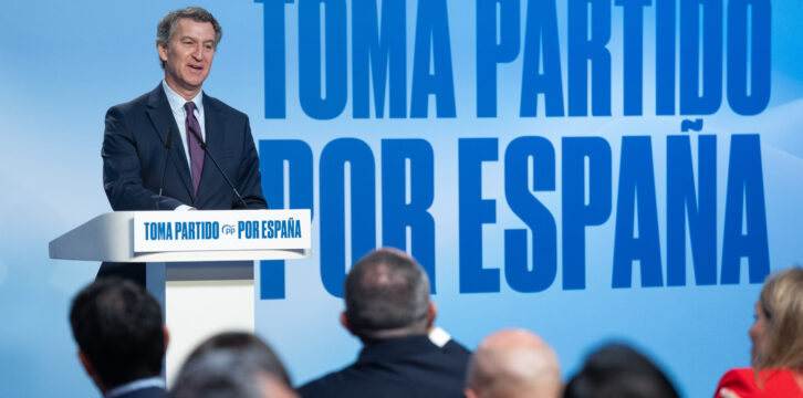 Feijóo presenta el Plan de Inmigración del Partido Popular en Barcelona