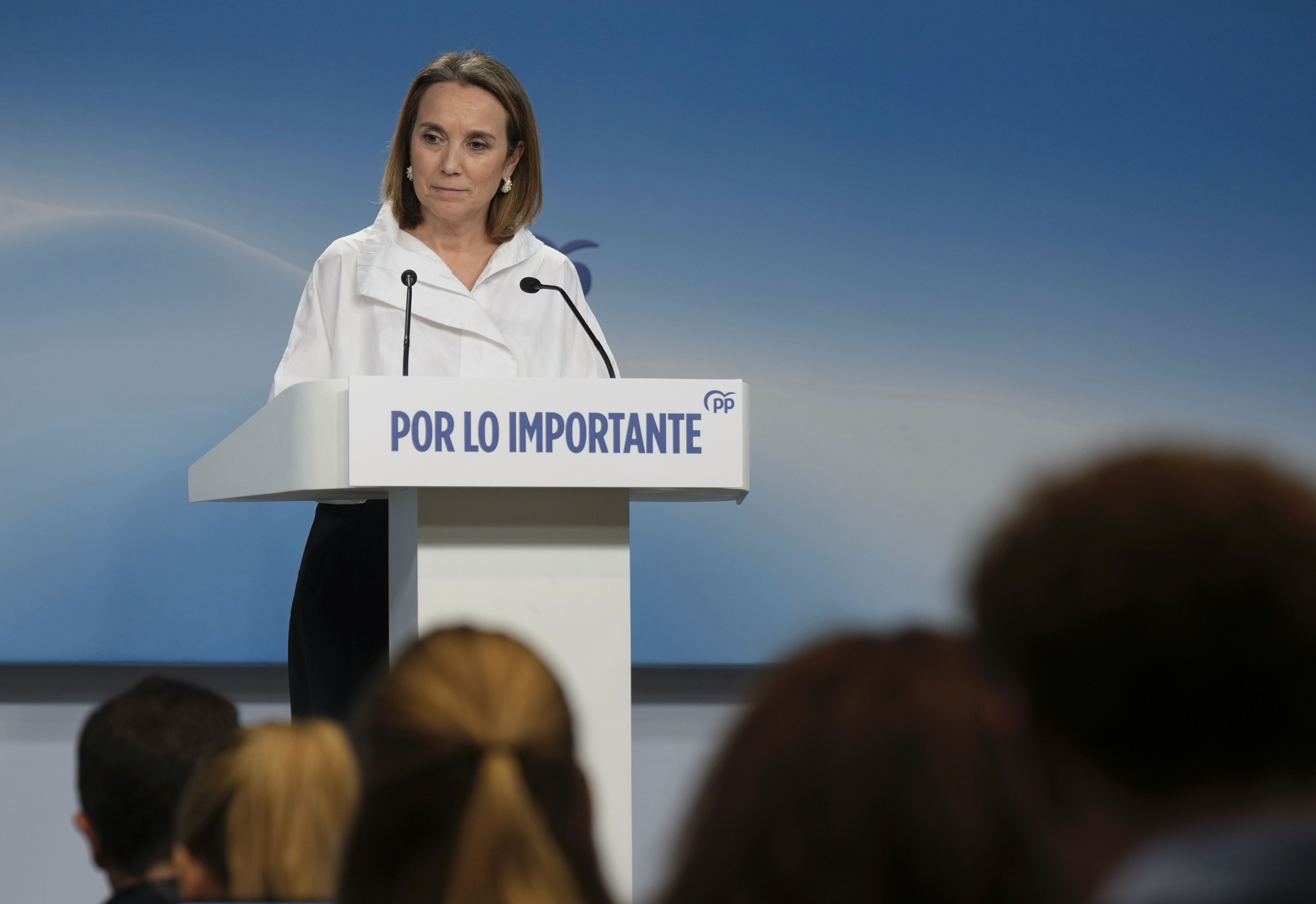 Cuca Gamarra en Girona pide un Gobierno que defienda la integridad territorial de España