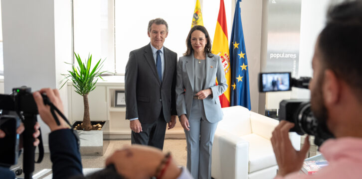 Alberto Núñez Feijóo mantiene un encuentro con María Corina Machado