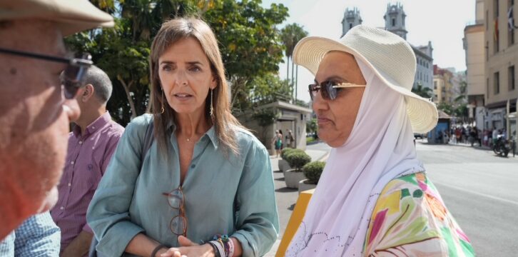 Carmen Fúnez ofrece declaraciones a medios en Ceuta