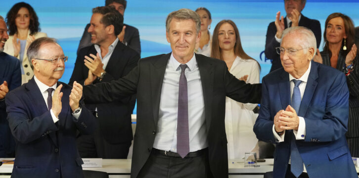 Feijóo preside la Junta Directiva Nacional